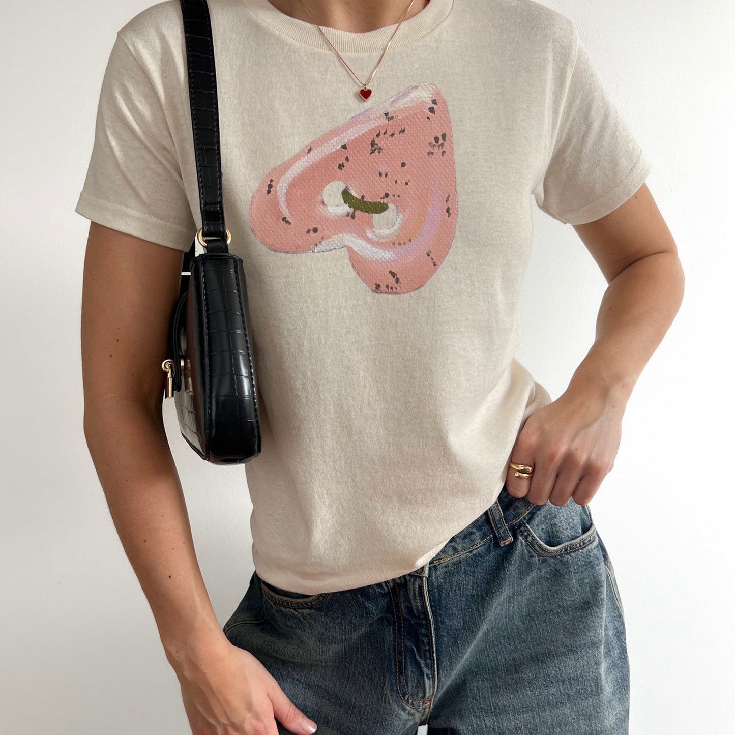 ‘CUTE AS A BUTTON’ pink detail baby tee