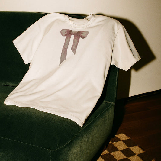 ‘BOWS’ baby tee