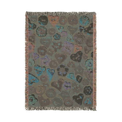 ‘CUTE AS A BUTTON’ blanket