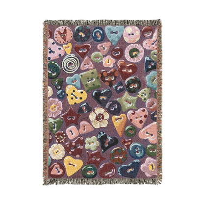 ‘CUTE AS A BUTTON’ blanket